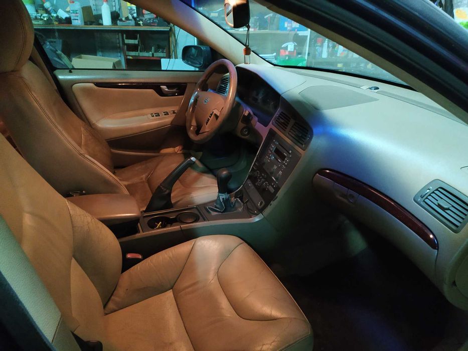 Volvo V70 — fotografia 4