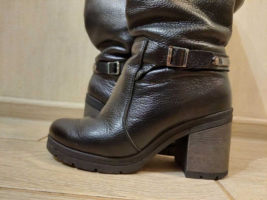 Зимові шкіряні сапоги, 36 р.