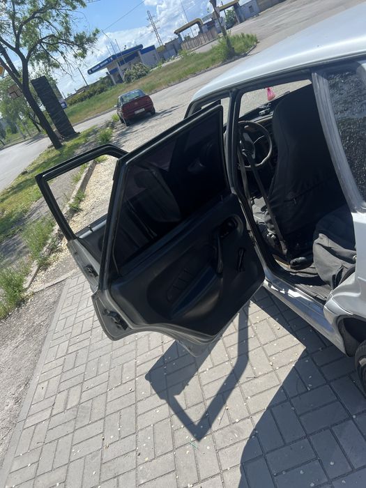 Продам ваз 2115 на документах