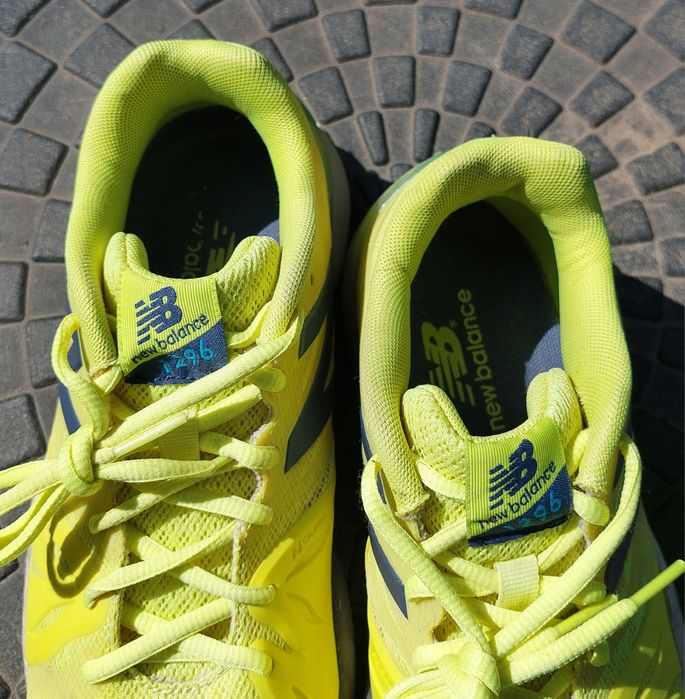 кросівки New Balance