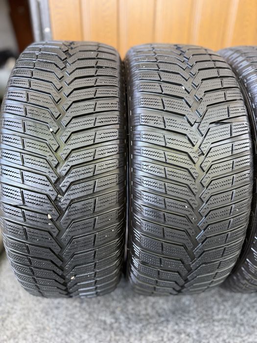Автошини колеса резина 205/55 R16 Vredestein SnowTrac 3 всесезонні