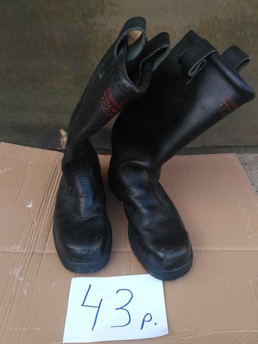 Спецвзуття Рабочая обувь Спецобувь Взуття робоче Взуття для роботи