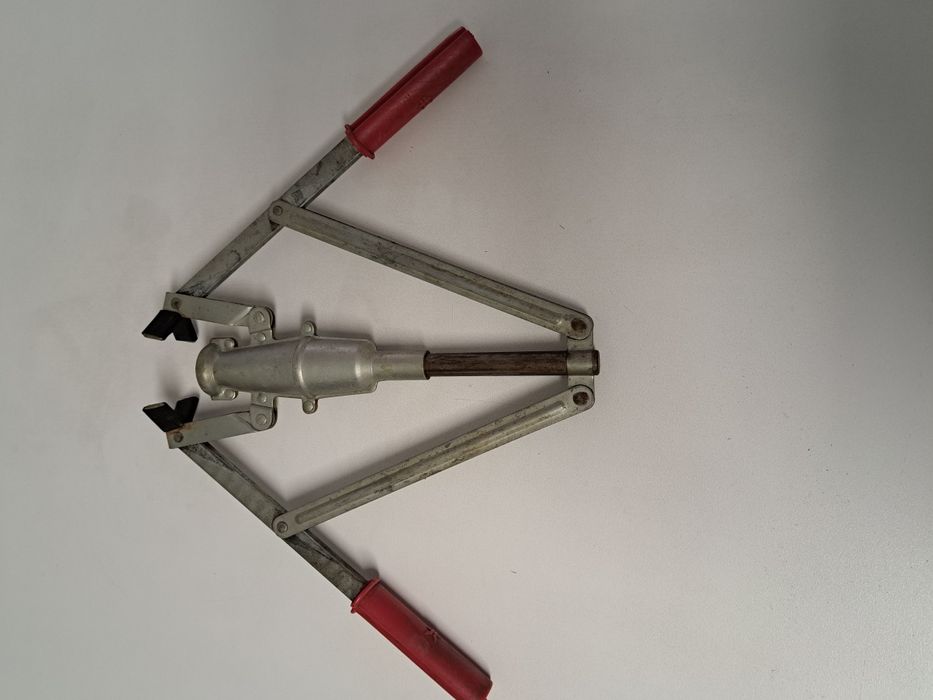Engarrafador manual