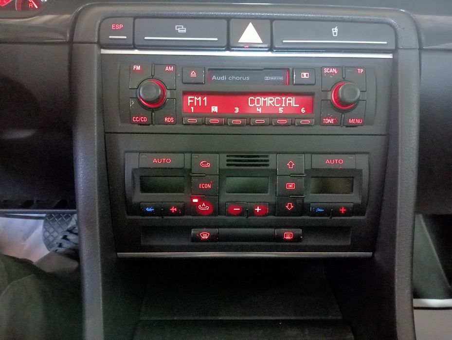 Audi A4 Avant — fotografia 5