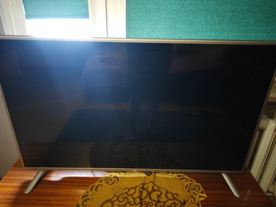 Telewizor Bez pilota w stanie sprawnym, bez wad Stan Dobry