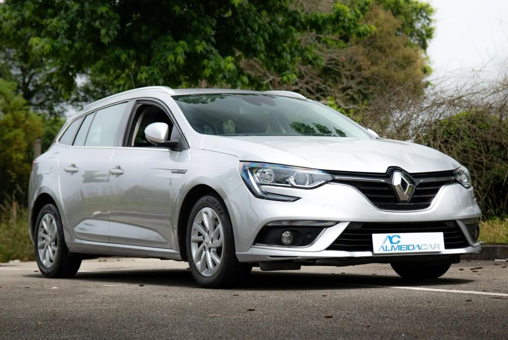 Renault Mégane Sport Tourer BLUE dCi 115 EDC BUSINESS EDITION