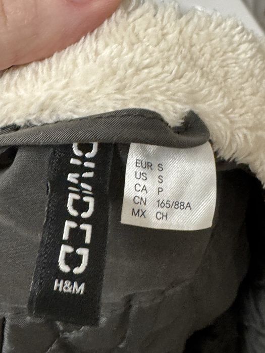 Жіноча парка H&M DIVIDEO