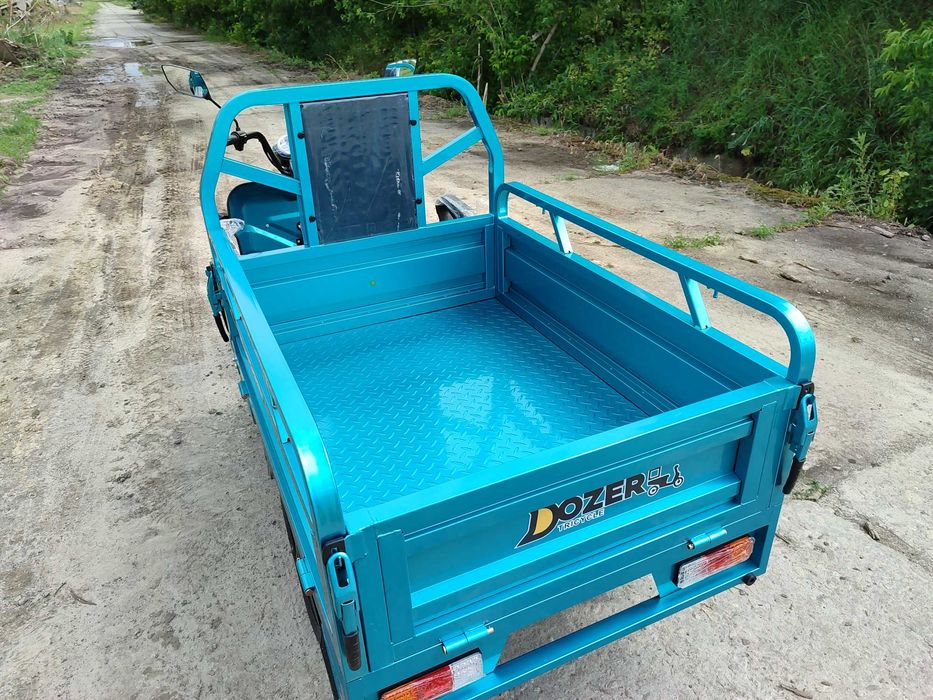 Трицикл электрический Дозер 800 Ватт доставляем к дому