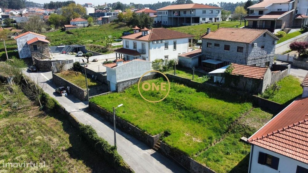 Terreno 350m2 | Carvalhosa | 42.000,00€