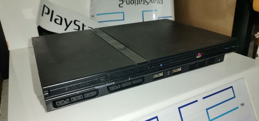 PS2 Slim + TV Hannspree LCD32"