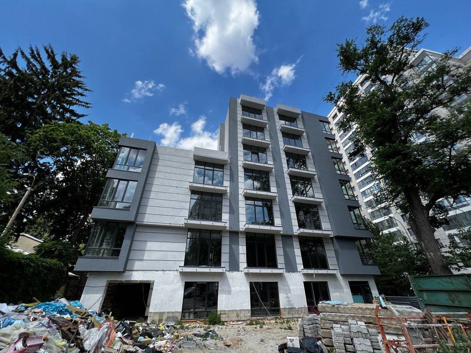 Продаж будівлі Солом'янський рн вул. Скрипника 1604 м2  Без Комісії %