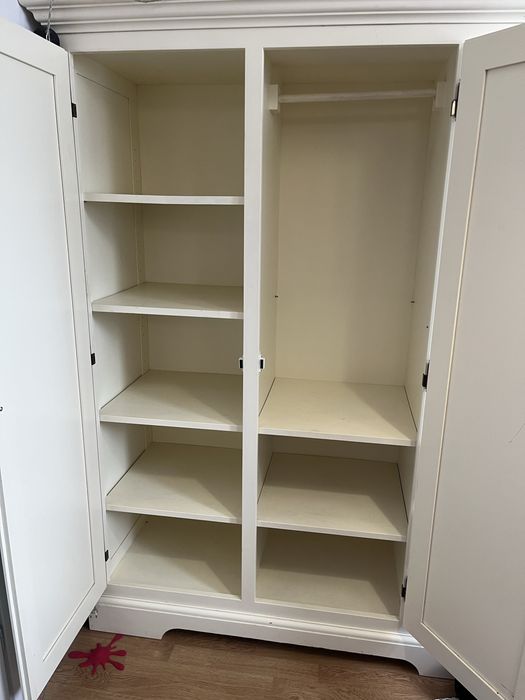 Szafa dziecieca, drewniana biała, kremowa. Nie Ikea