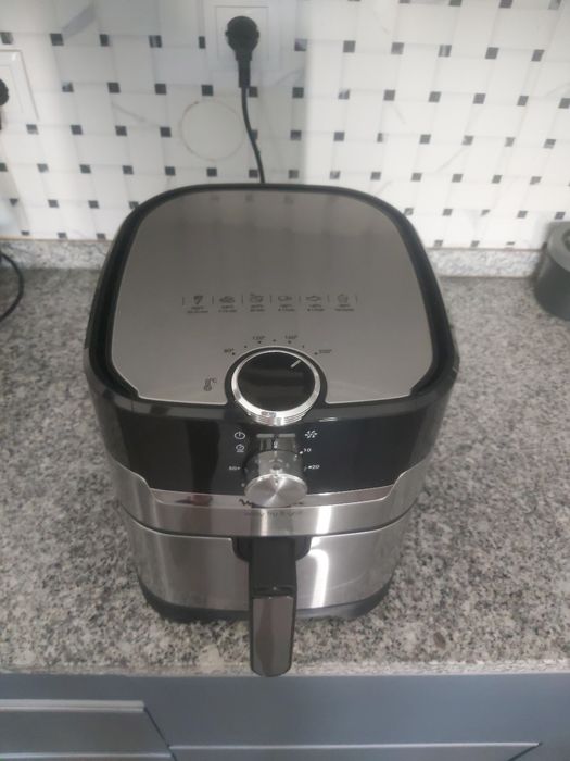 Airfryer com um ano e garantia