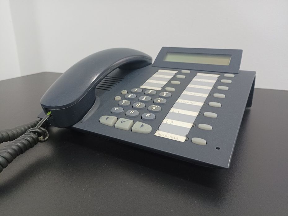 1 telefone RDIS marca Siemens