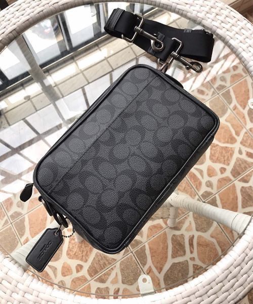 Мужская сумка coach чоловіча барсетка коач кроссбоді придбати