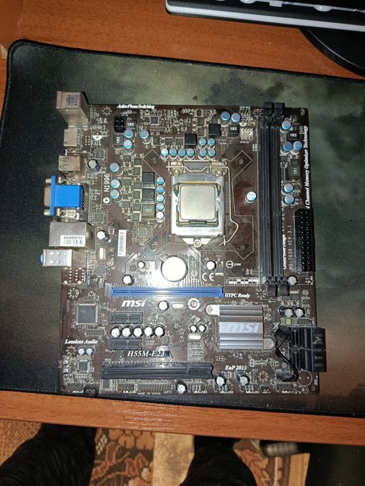 Материнська плата H55M-E23