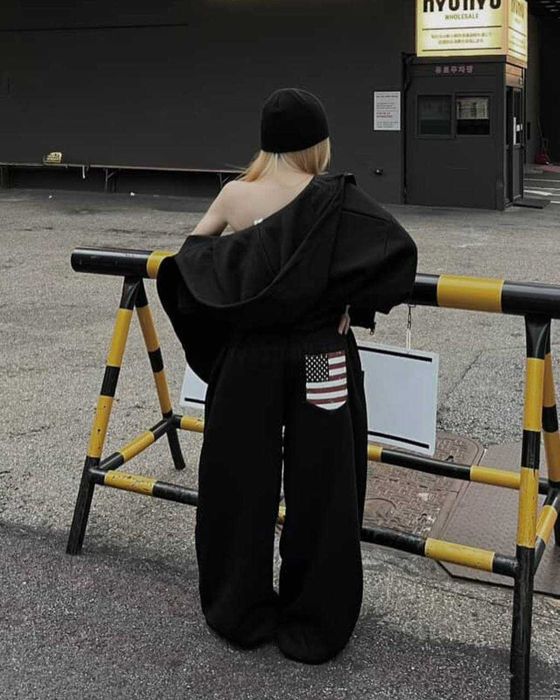 жіночий костюм на флісі женский костюм черный 42-46 теплий