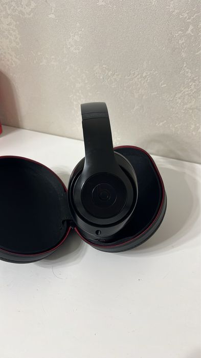 Навушники без провідні