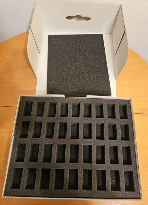 Feldherr Futerał na figurki do gier bitewnych LBM150