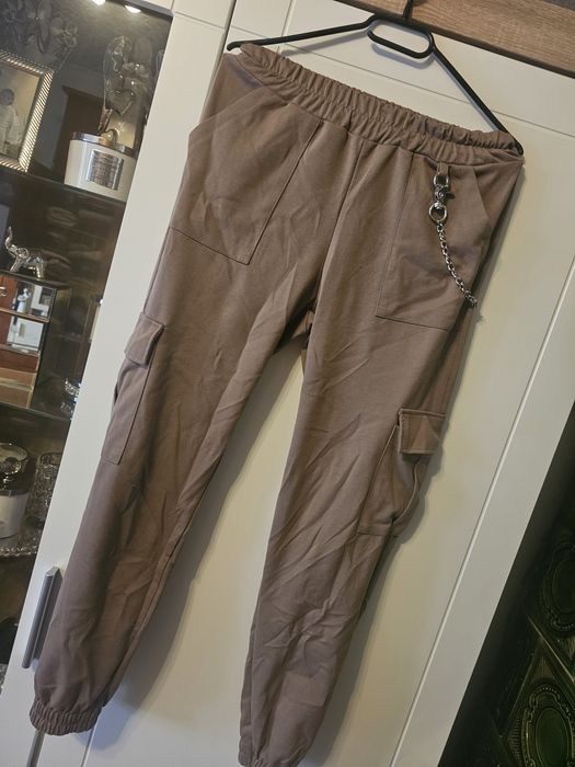 Spodnie dresowe 164cm