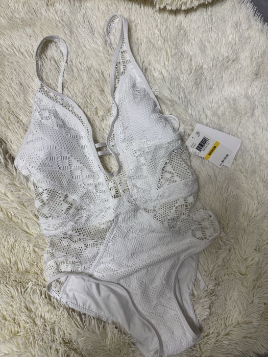 Продам новый купальник