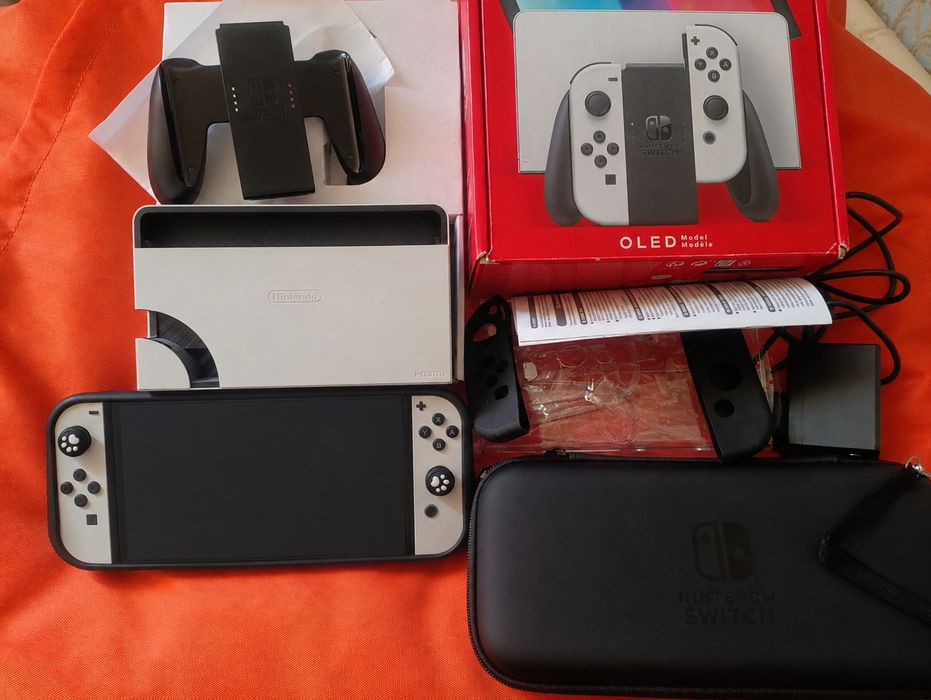 Nintendo Switch OLED White 64+256GB