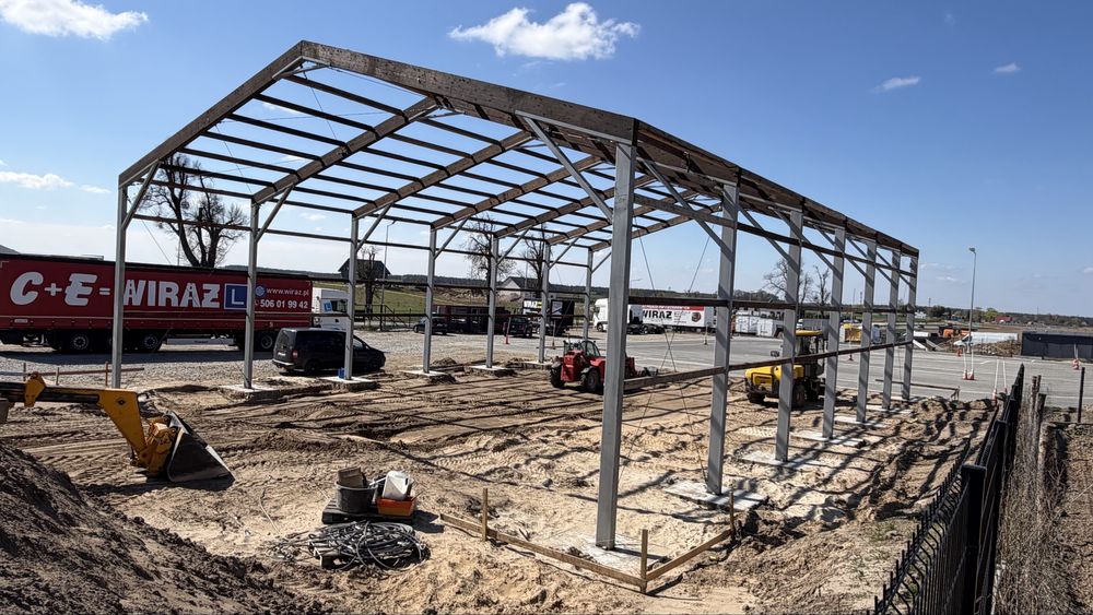 Konstrukcja hali hala 24x16 z panelami dachowymi 80, wiata, z Niemiec