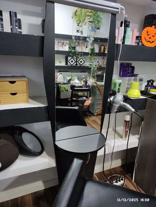 Algum recheio de salão cabeleireiro