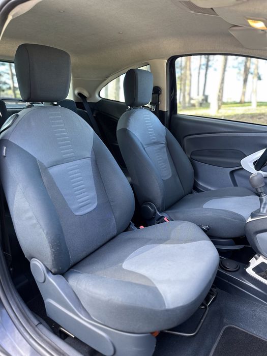 Ford KA | 1.2 | TITANIUM