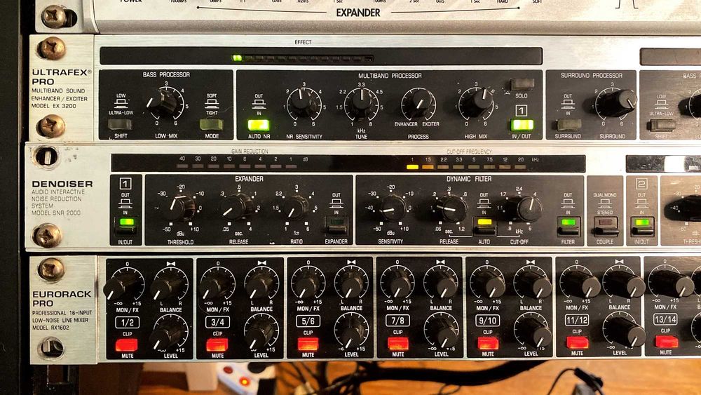 Rack Gear / Processor / Mixer / Synthesizer