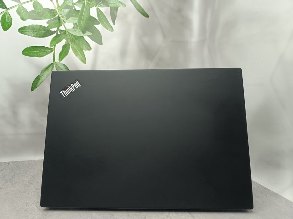 Ноутбук Lenovo ThinkPad T14s Gen 1/i5-10210U/16/512 GB/14"/IPS