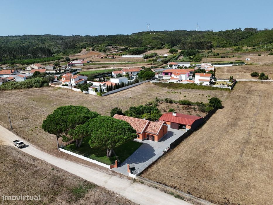 Moradia T4 Térrea Olho Marinho