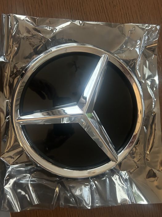 Emblemat znaczek mercedes w gril 18 cm