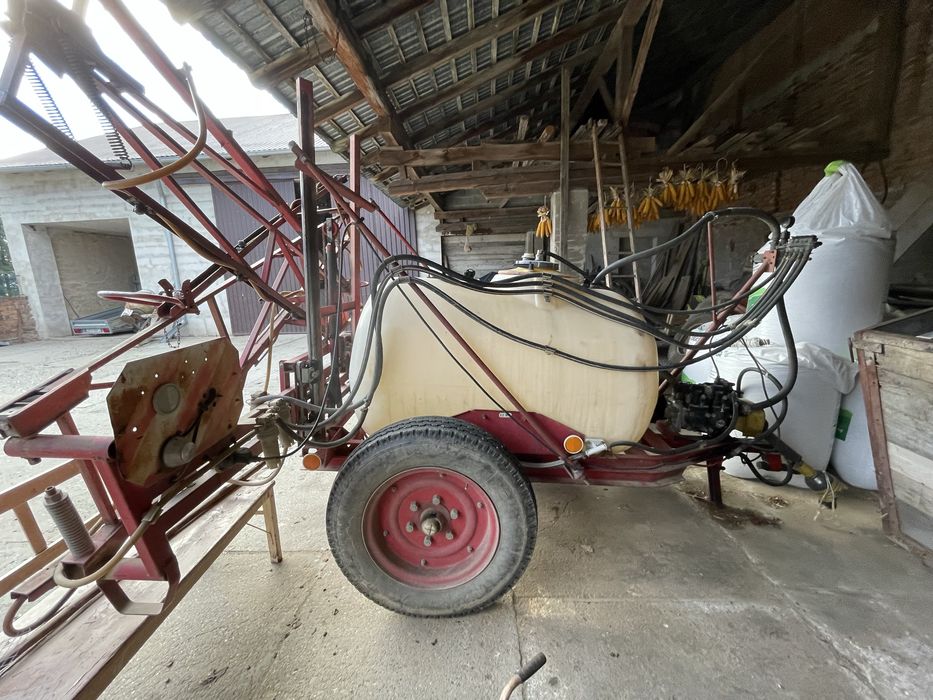 Sprzedam opryskiwacz Pilmet 1000 L