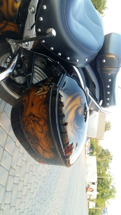 Suzuki intruder 800