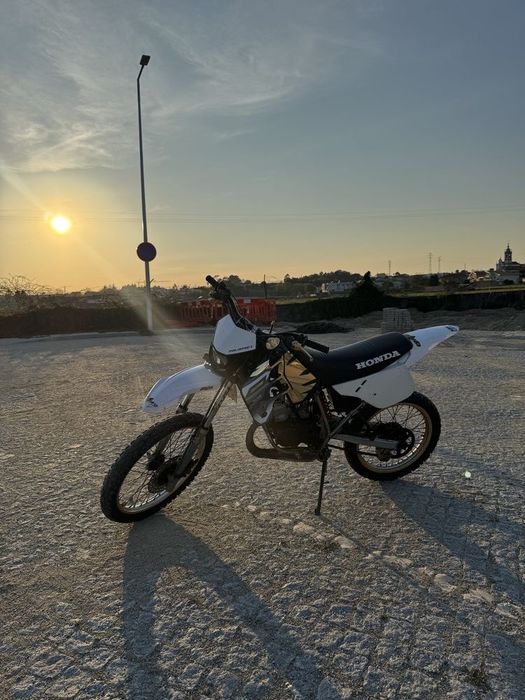 Vendo/Troco Honda CRM 50R