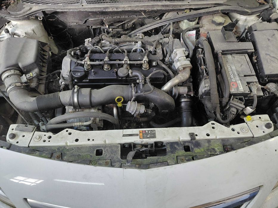 Opel Astra J 1.7 cdti 125km na części.