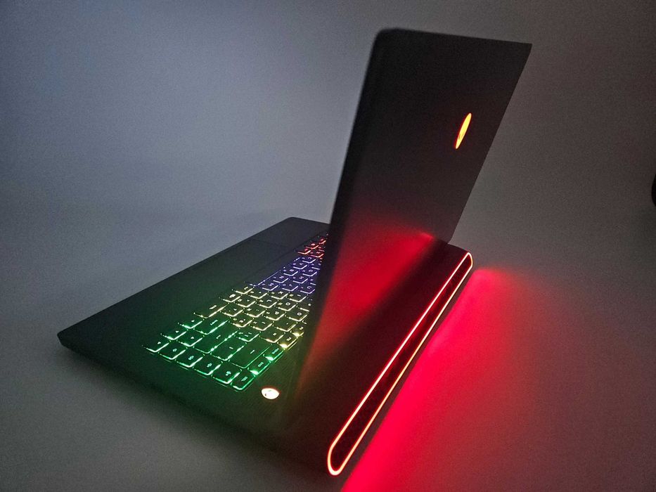 Ноутбук Dell Alienware M15 R5 Ryzen 7 5800H|RTX 3060|16GB|1TB
