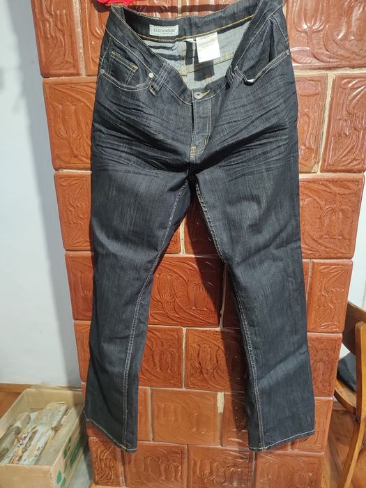 Джинси clockhouse