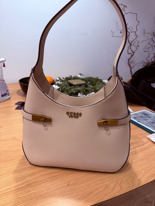 GUESS torebka – bardzo dobry stan – 250 zł | Warszawa