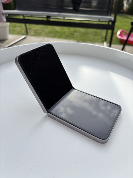 Samsung flip 6 stan bardzo dobry