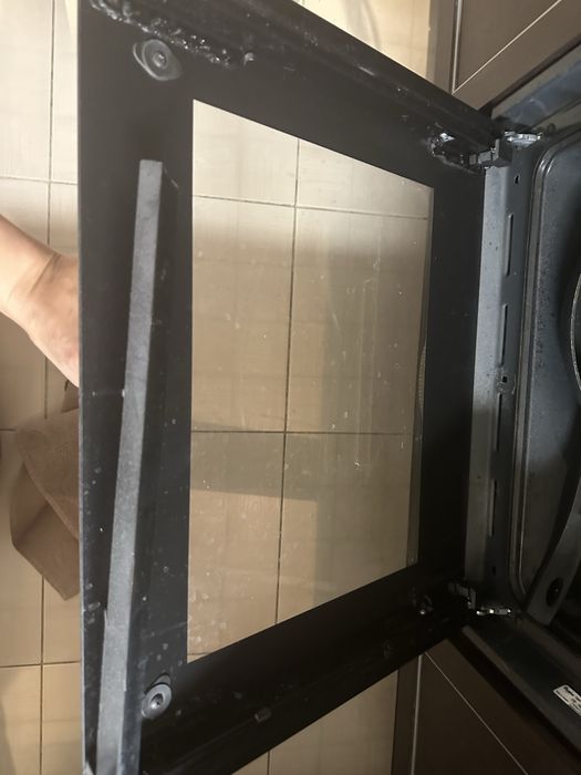 Терміново!!!Духова шафа Whirpool mod:AKP 245/IX