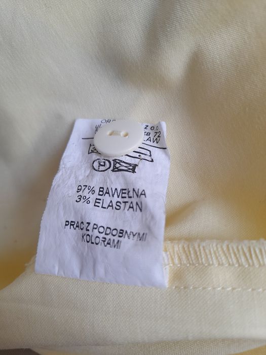 Jasno żółta sukienka koszulowa Orsay