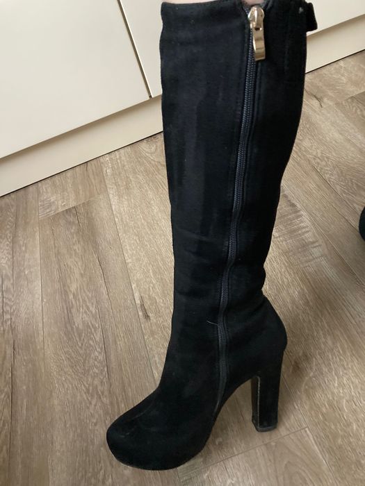 Чоботи натуральний замш