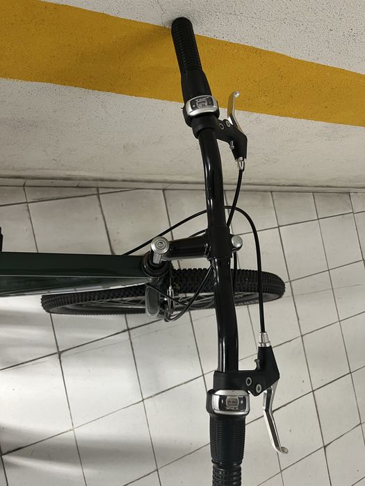 Bicicleta btt como nova
