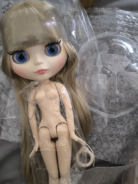 Boneca Icy Blythe