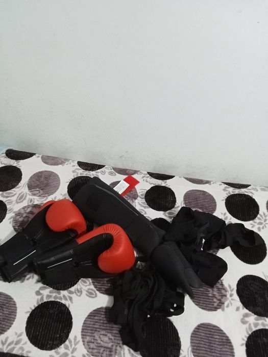 Equipamento de Kickboxing Completo – Pouco Uso