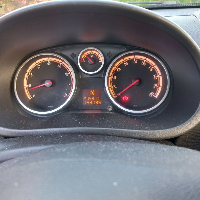 Vendo opel corsa com caixa automática