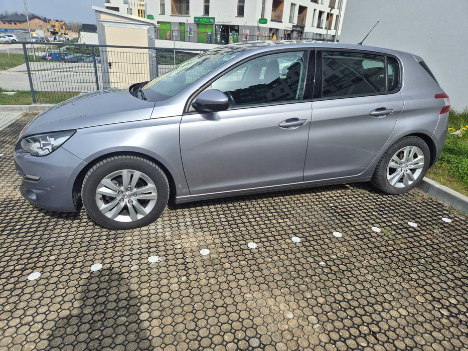 PEUGEOT 308 1.2 PureTech