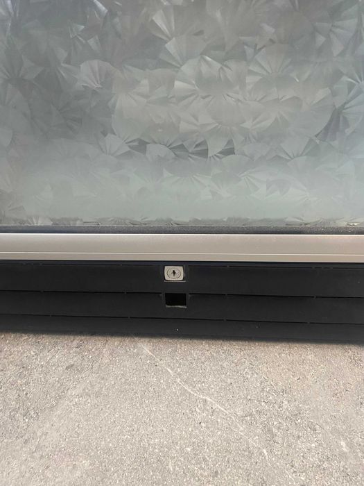 Witryna Whirlpool ADN221